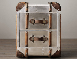Illustration for article titled Retrotastic Furniture Made from Amazing Old Suitcases and Trunks